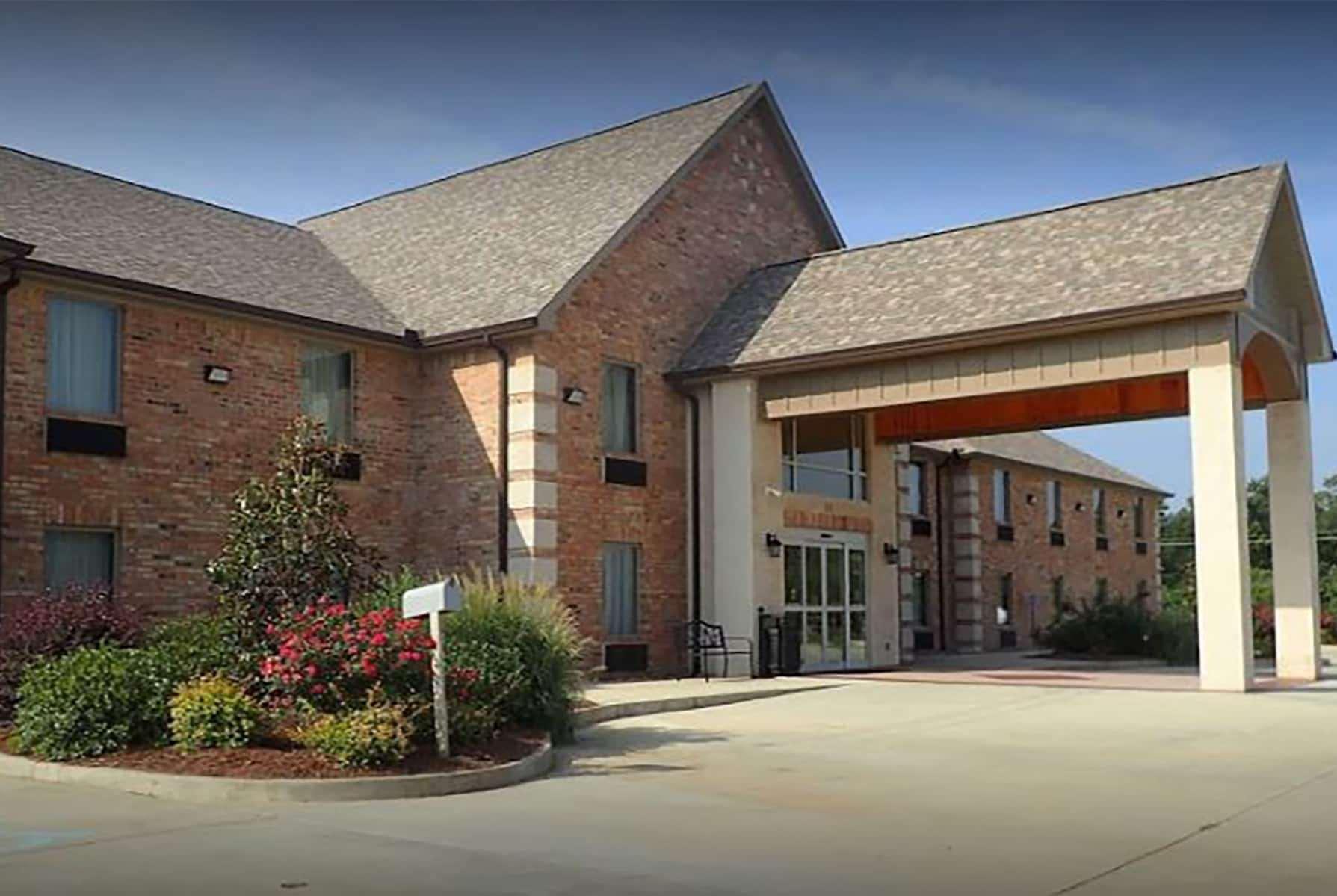 Days Inn & Suites By Wyndham Florence/Jackson Area Extérieur photo